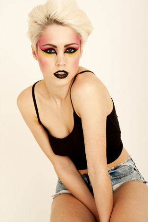 Female model photo shoot of Corrina Hooper