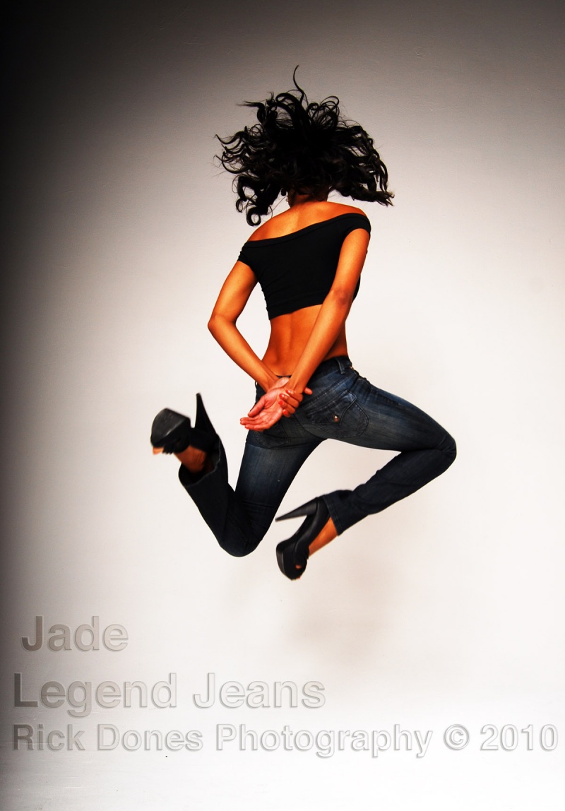 Female model photo shoot of Jade Turpin