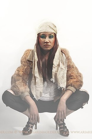 Female model photo shoot of JesLynn by AriaRenholder