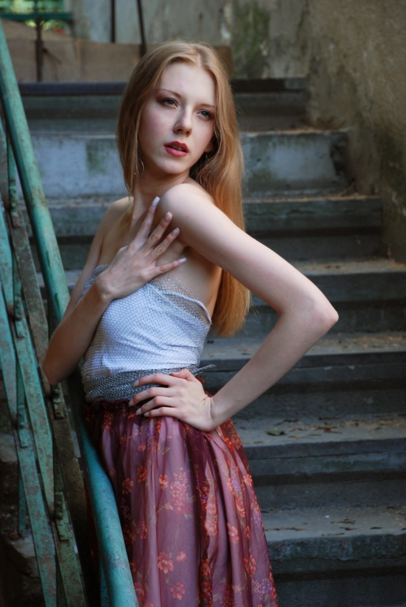 Female model photo shoot of Mariya Rudovska
