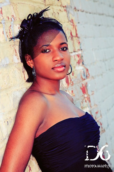 Female model photo shoot of Afro Beauty by D6 Photography