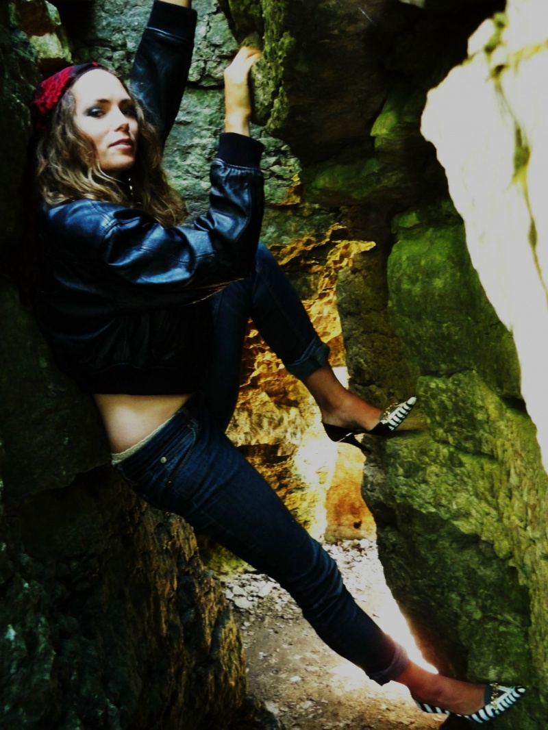 Female model photo shoot of Ruened Soles