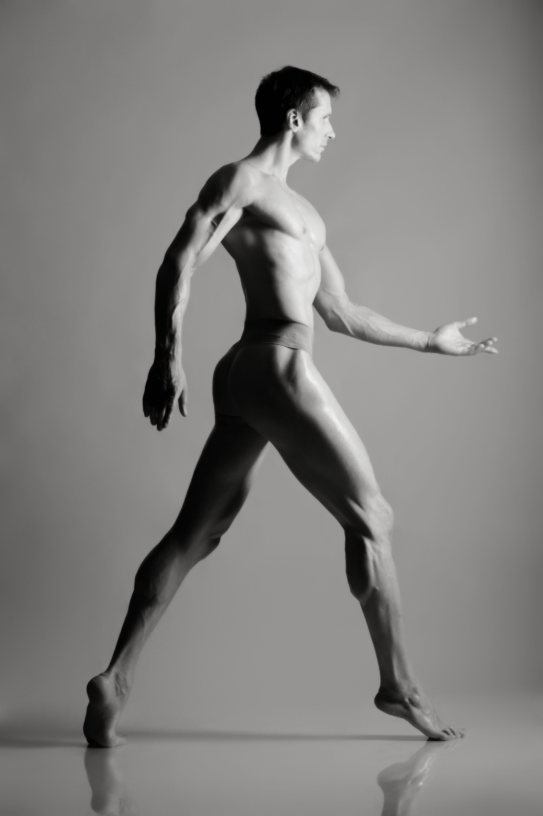 Male model photo shoot of AlexKovas
