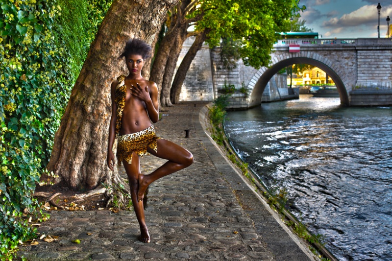 Male model photo shoot of Thinktank Multimedia in Paris Ile St Louis