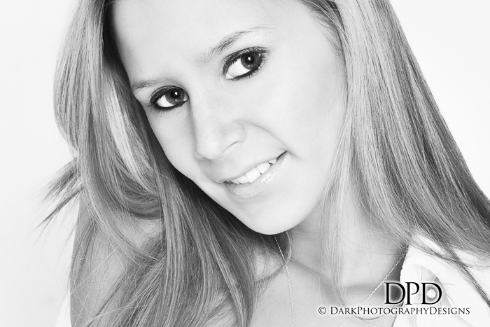 Female model photo shoot of MorHeather by DarkPhotographyDesigns