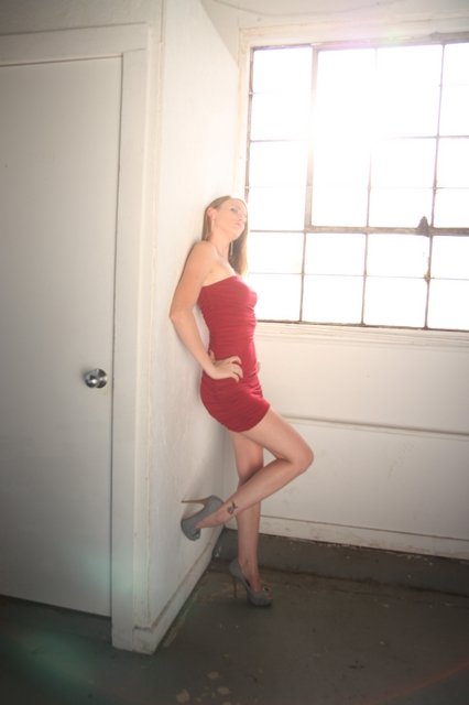 Female model photo shoot of Alison Gusman