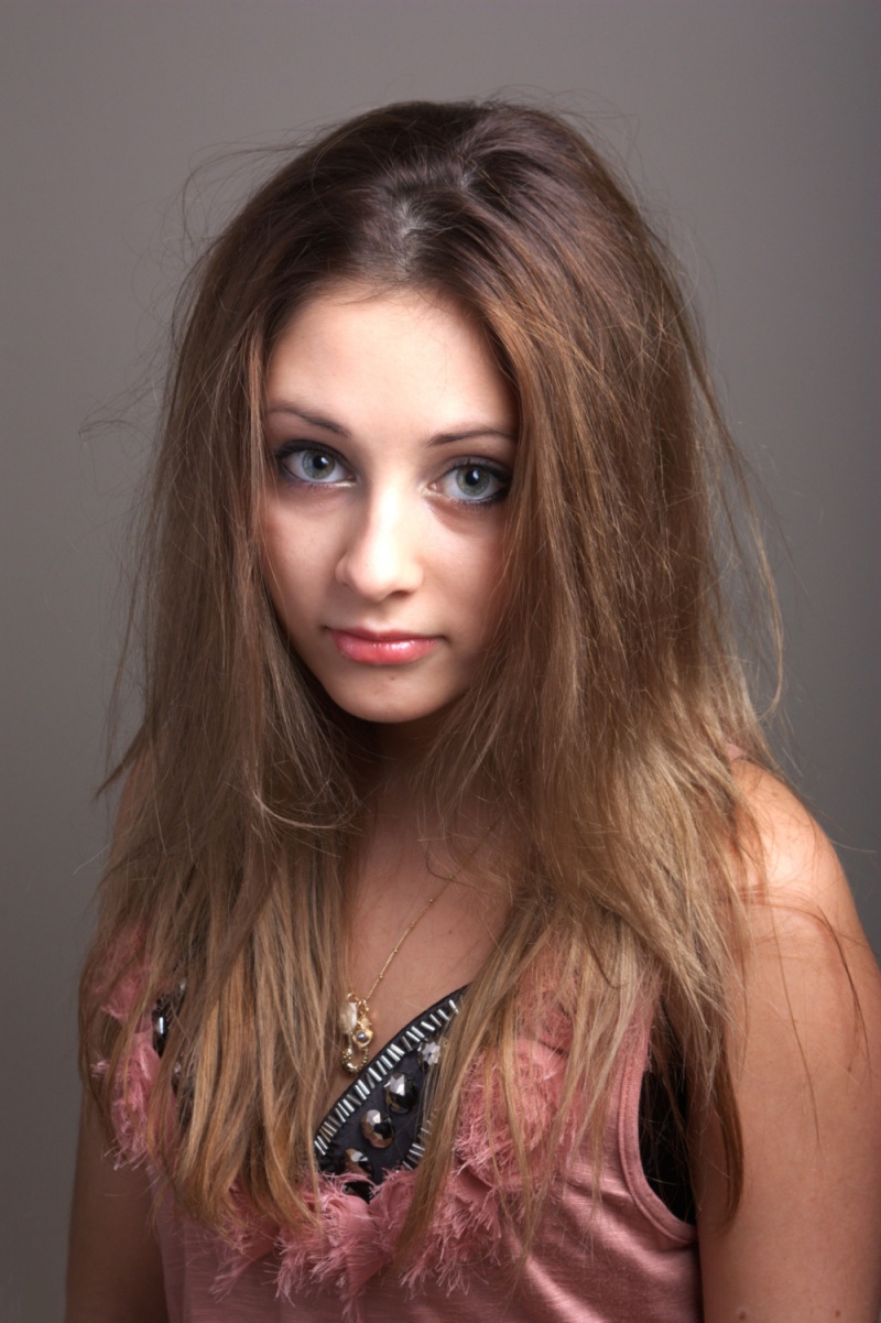 Female model photo shoot of Emilia Vieni