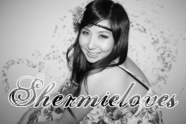 Female model photo shoot of shermiechiam