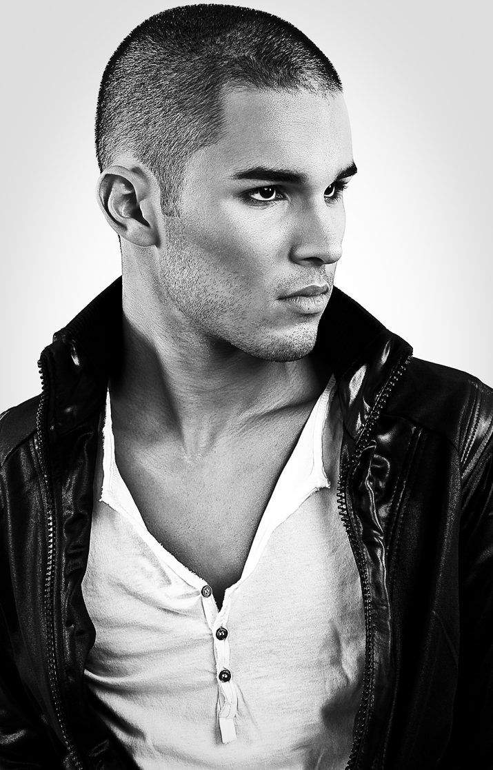 Male model photo shoot of Eddie Otero