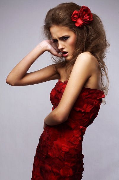 Female model photo shoot of Viktoriya Koldysheva