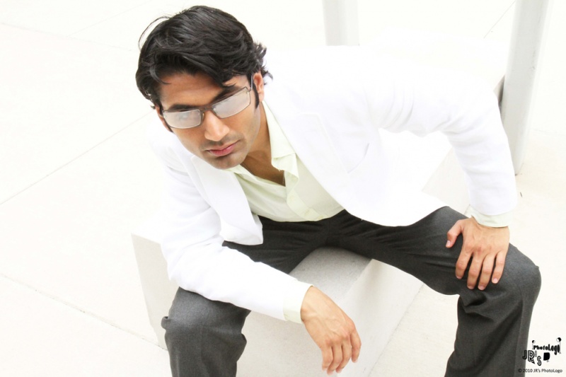 Male model photo shoot of Amit Manocha by JRs PhotoLogo