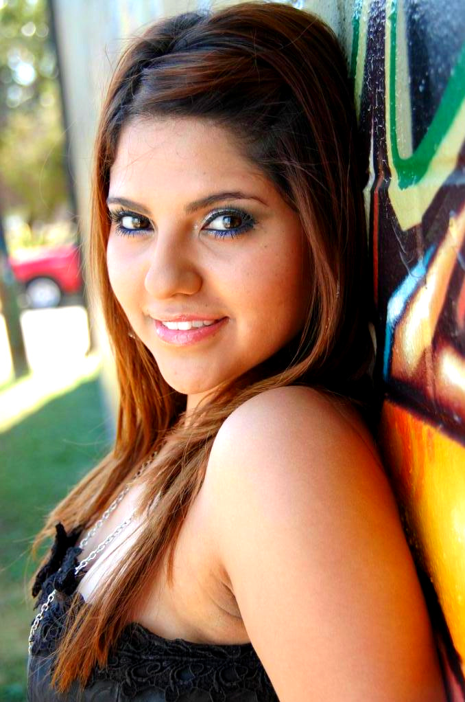 Female model photo shoot of Brenda Miss Latina in San Antonio Texas, San Pedro & Main Avenue