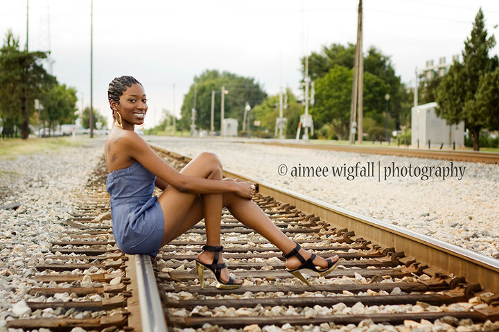 Female model photo shoot of Shartavia Moore in Carbondale IL