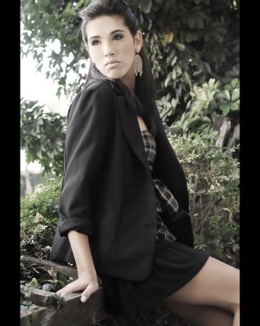 Female model photo shoot of Adriana Mollo