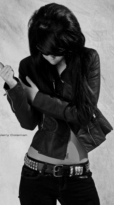 Female model photo shoot of rachelvwilson by HOTTIE SHOTS