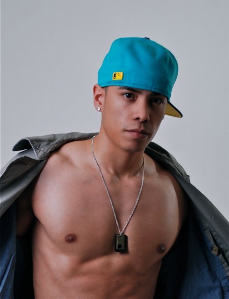 Male model photo shoot of Jruiz