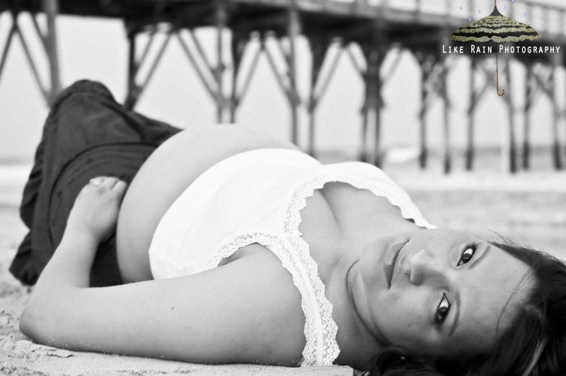 Female model photo shoot of Jetter Photography in Emerald Isle NC