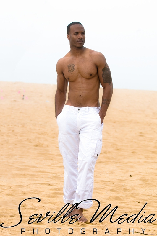 Male model photo shoot of Shon McClain in Lakefront