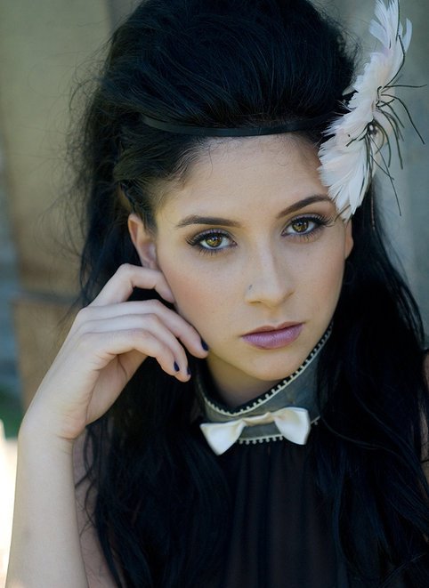Female model photo shoot of Ariel Arias Hidalgo