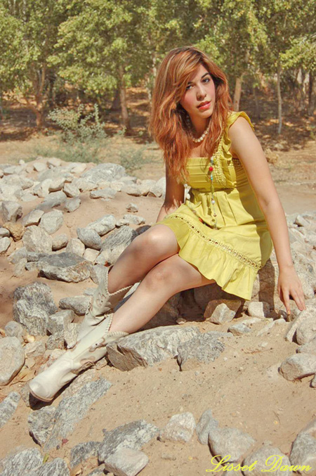Female model photo shoot of Lisset Photography and alhelly in Arizona