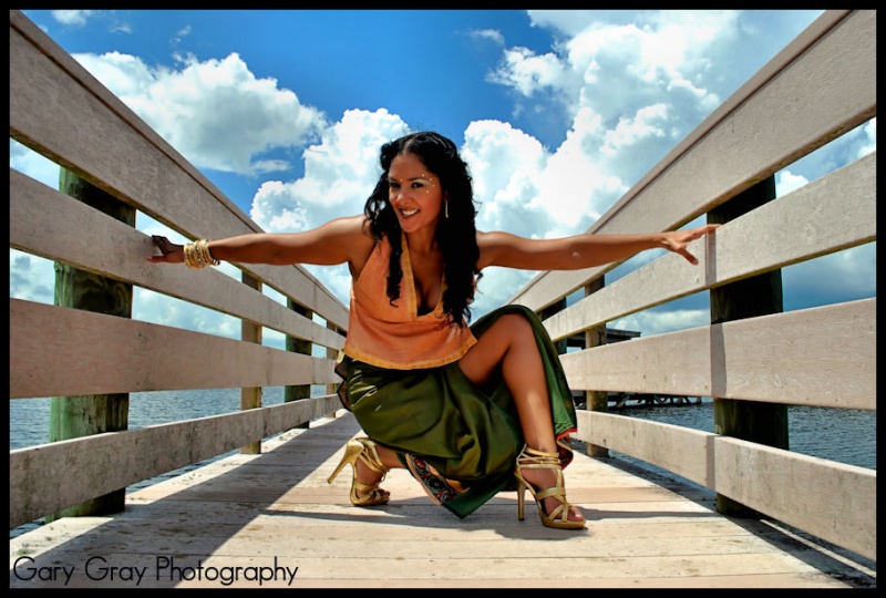 Female model photo shoot of Arlyn Guzman  by Gary Gray 