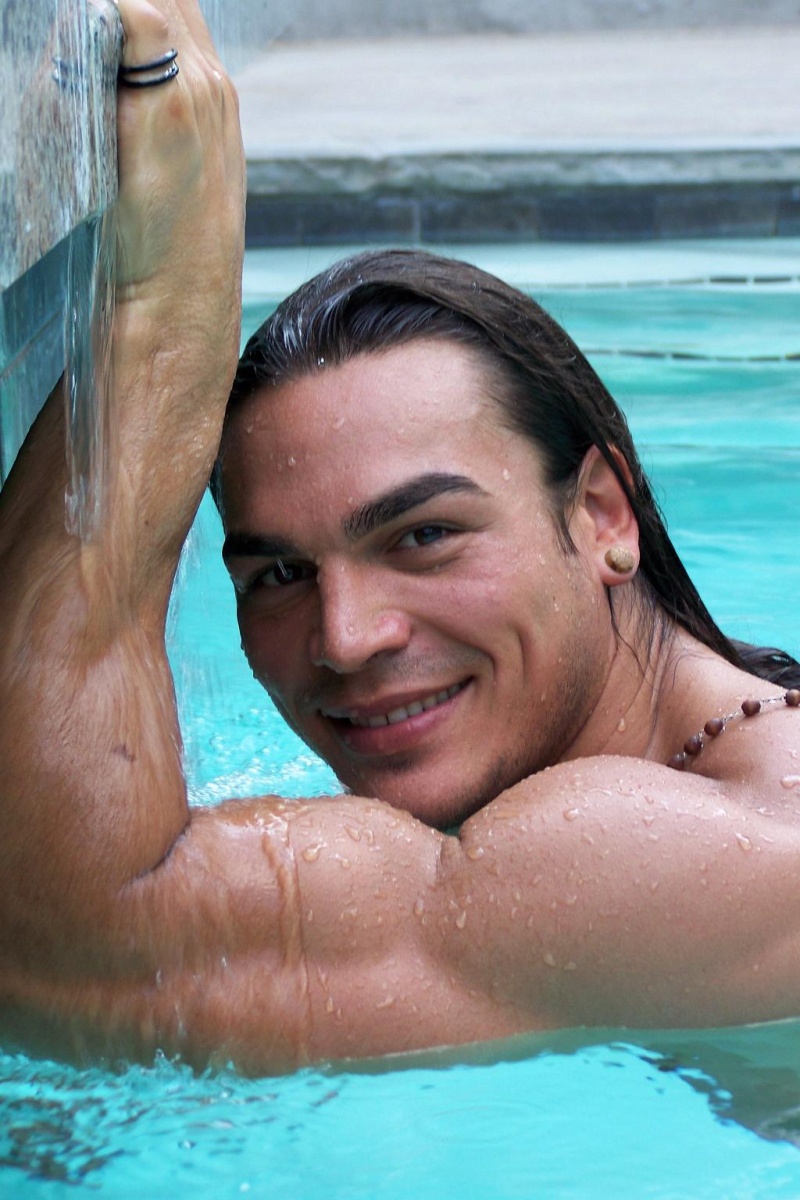 Male model photo shoot of Ruben Riguero in Dallas, Texas