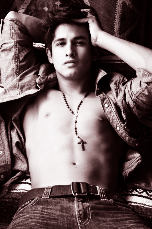 Male model photo shoot of Edd Garcia in Austin Tx.