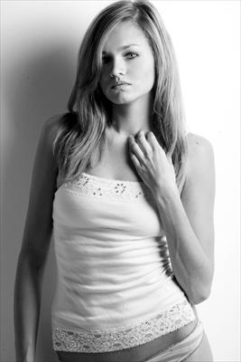 Female model photo shoot of Ashley M Phillips