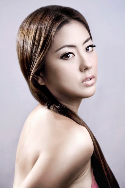 Female model photo shoot of Jinri Park