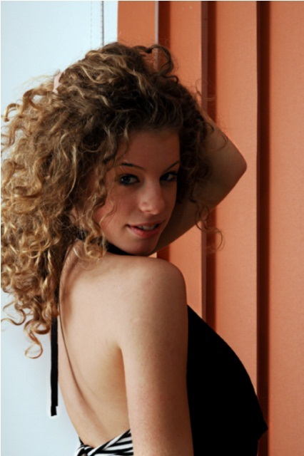 Female model photo shoot of cristina_com in Romania
