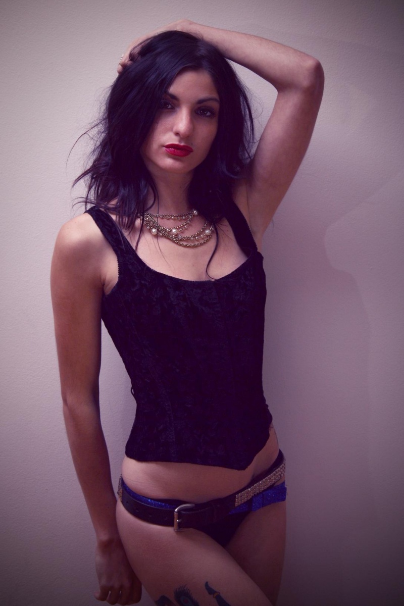 Female model photo shoot of Valentina Rouge S