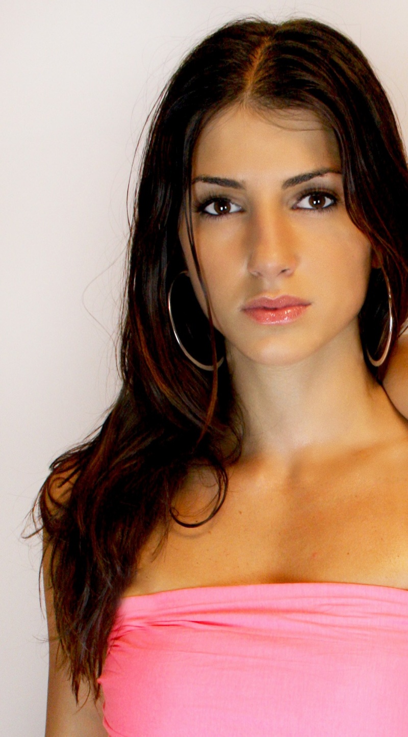 Female model photo shoot of Ilaria Petrucci in London