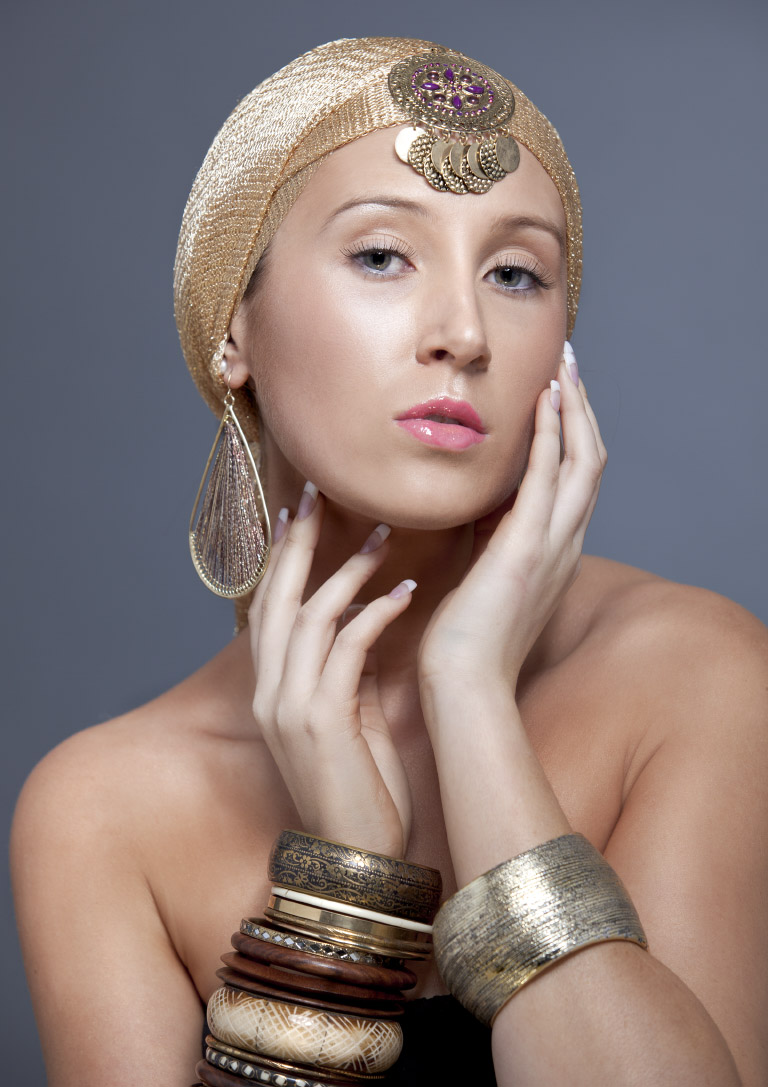 Female model photo shoot of Sarah Alice by robertXC in Studio