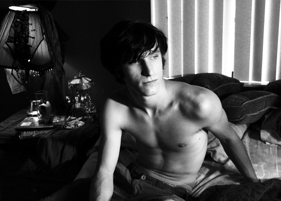 Male model photo shoot of Saulo Zayas
