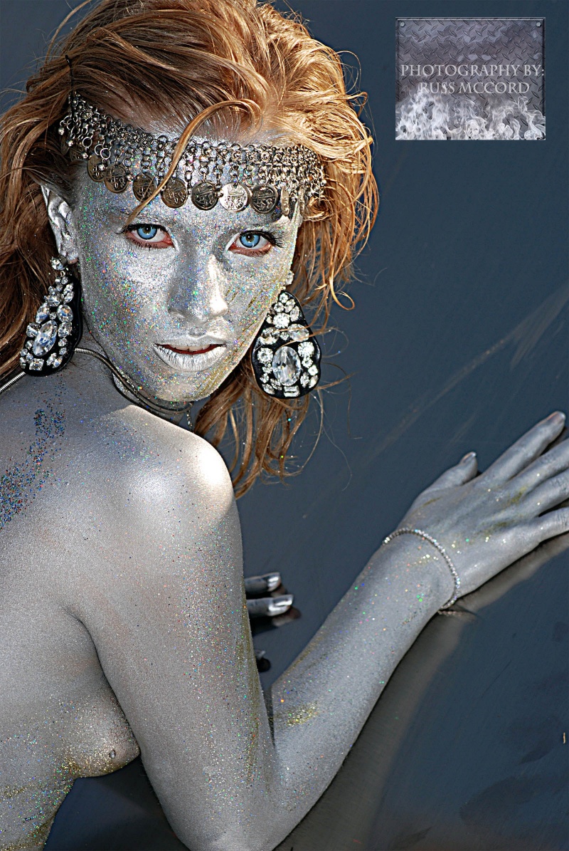 Female model photo shoot of Nauci by Russ McCord Promi-Foto, body painted by Erasmo Daaz