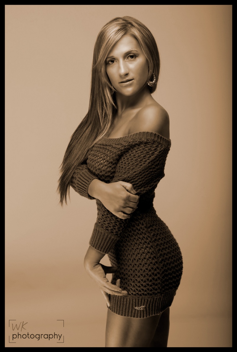 Female model photo shoot of Heidi Christina in Doylestown Pa