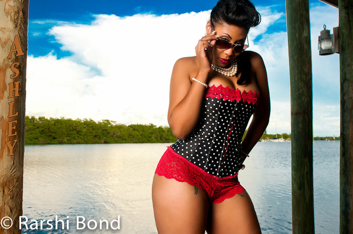 Female model photo shoot of AshleyTop ModelSummers by Rarshi Bond in Palm island