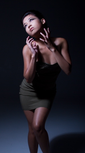 Female model photo shoot of Tsixe by hgjhbkkjb
