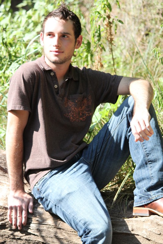 Male model photo shoot of Reid Casco in San Saba,TX