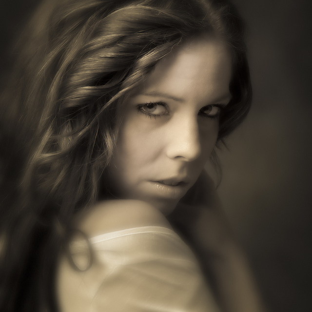 Female model photo shoot of Shanon Elizabeth by 1212121