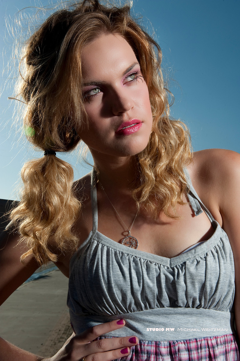 Female model photo shoot of Jessica Heemstra by Michael Weitzman, makeup by Debra Johnson