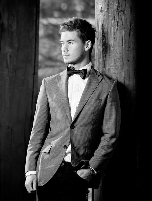 Male model photo shoot of John Morgan Evans