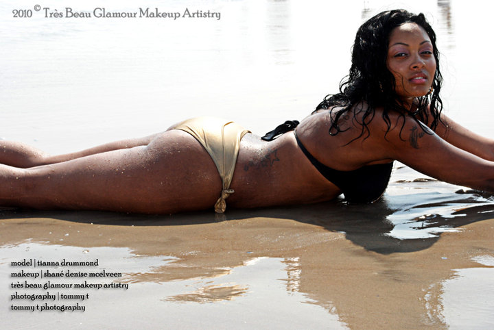 Female model photo shoot of Tianna Drummond