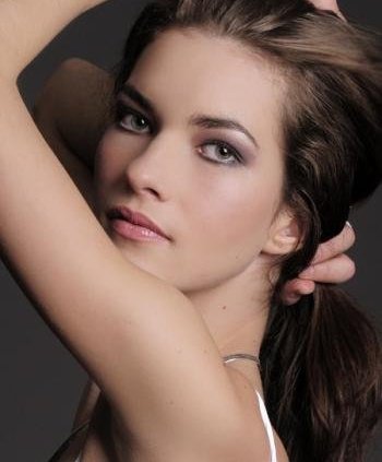 Female model photo shoot of karoline tomasiak
