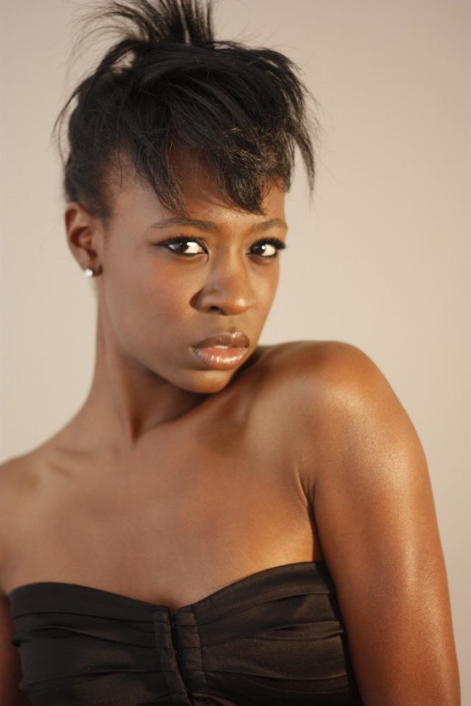 Female model photo shoot of Tywonda Crossland