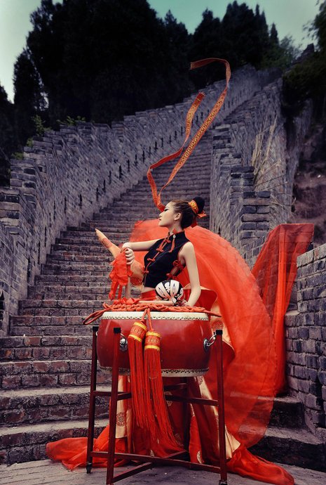 Female model photo shoot of I Alexie I in Great Wall