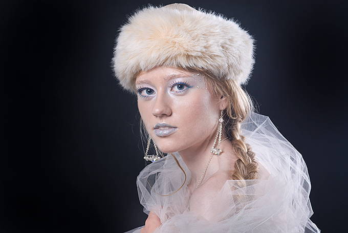 Female model photo shoot of Re-Look Marta Siedlecka