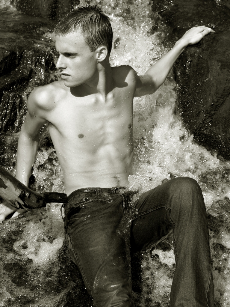 Male model photo shoot of Matthew Daniel Gordon in Plum Branch, SC