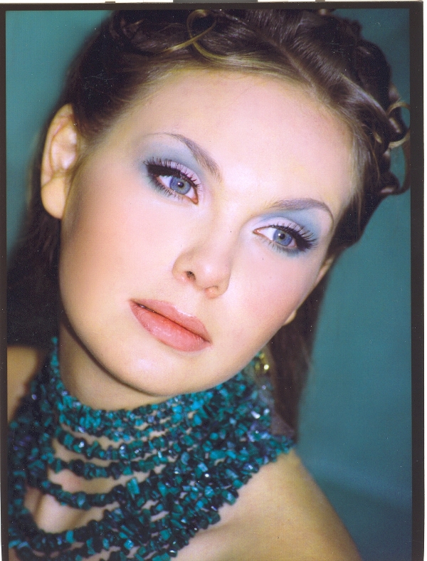 Female model photo shoot of Loreta Greivyte