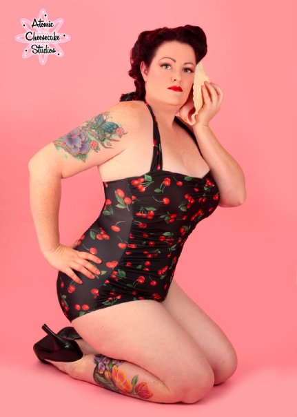 Female model photo shoot of Ms TastyCakes